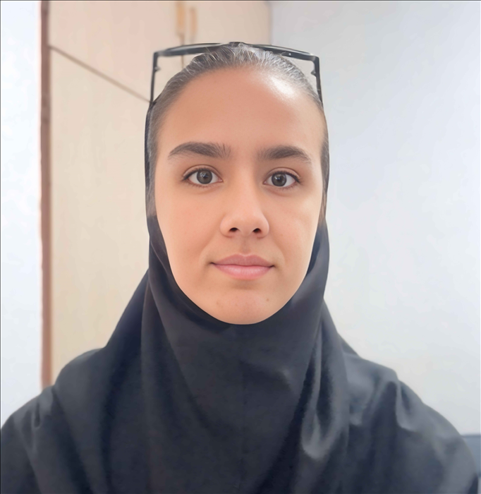 المیرا همتی